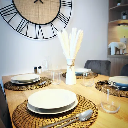 Adria 6 By Cosy Homes