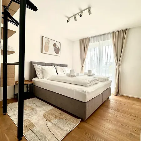 Adria 6 By Cosy Homes