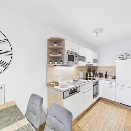 Apartment Adria Villa Top 6 Velden -Woerthersee