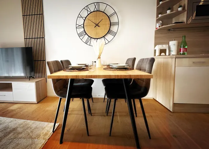 Adria 6 By Cosy Homes Apartament *